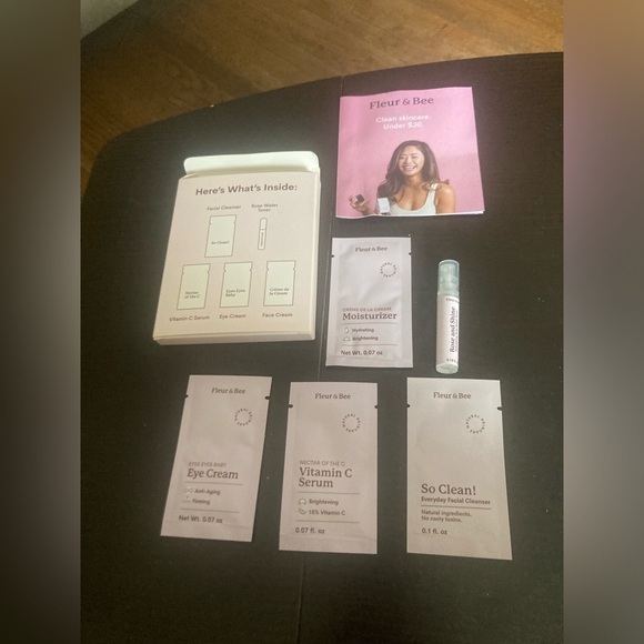 4/$25 Fleur & Bee Skincare Sampler pack. Perfect for travel. Includes 5 samples. - Picture 2 of 6